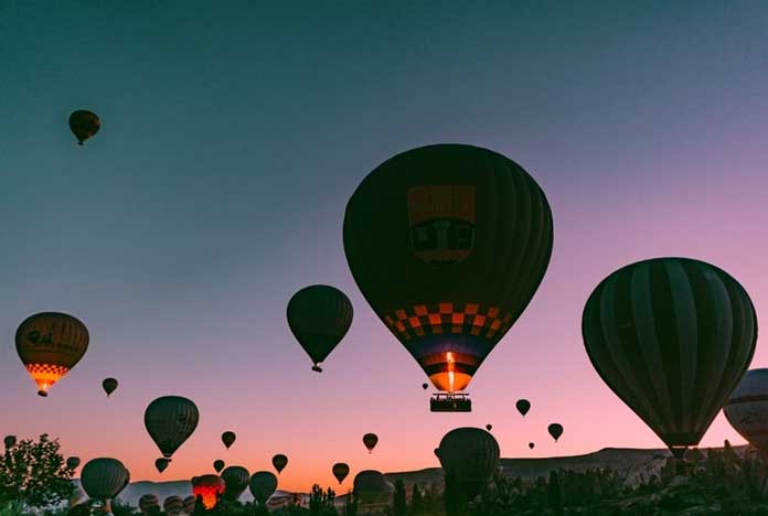 contempler-lever-soleil-montgolfiere-cappadoce